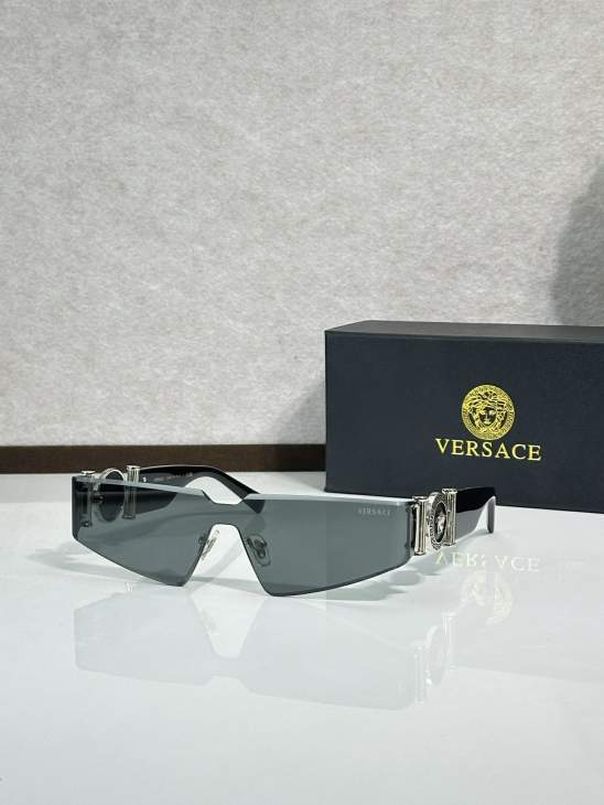 Picture of Versace Sunglasses _SKUfw77894928fw
